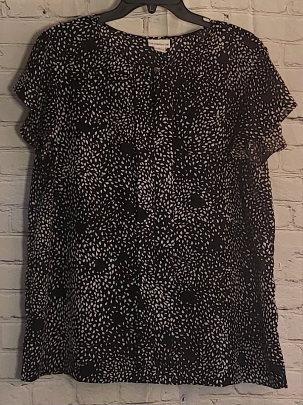 Liz Claiborne, Size XL, Black & White